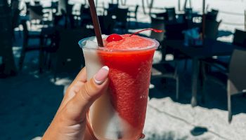 Bongos Beach Bar & Grille